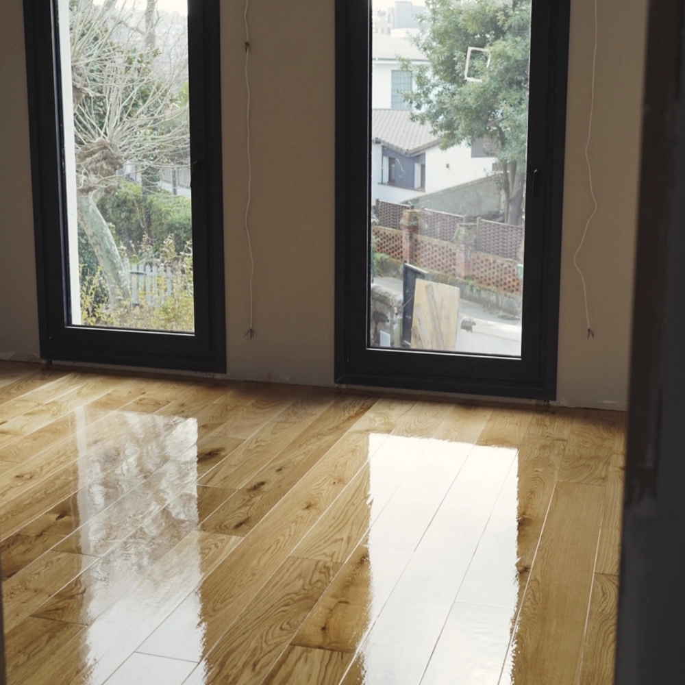 Decopark, proyecto de mantenimiento de suelo de parquet en cliente particular